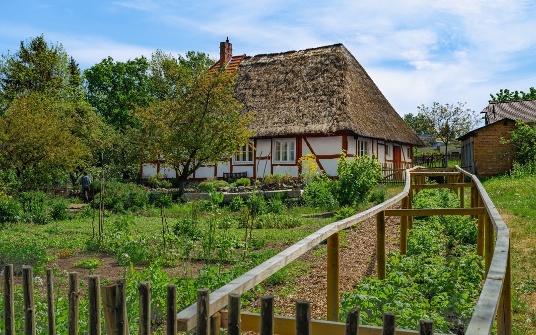 Open-air museum Schwerin Mueß Garden thatched roof house_3, © TMV/Tiemann
