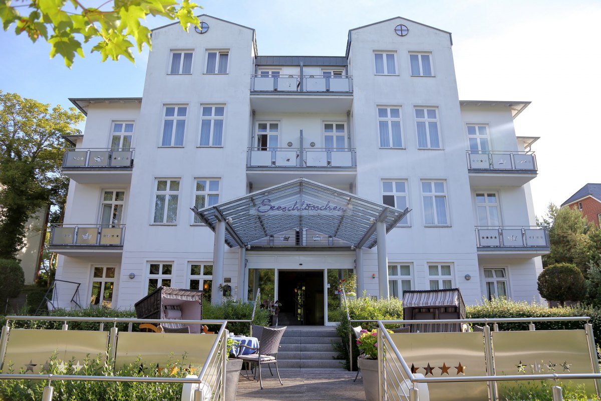 Hotel view street side // © Asgard Hotels Hotel view street side // © Asgard Hotels