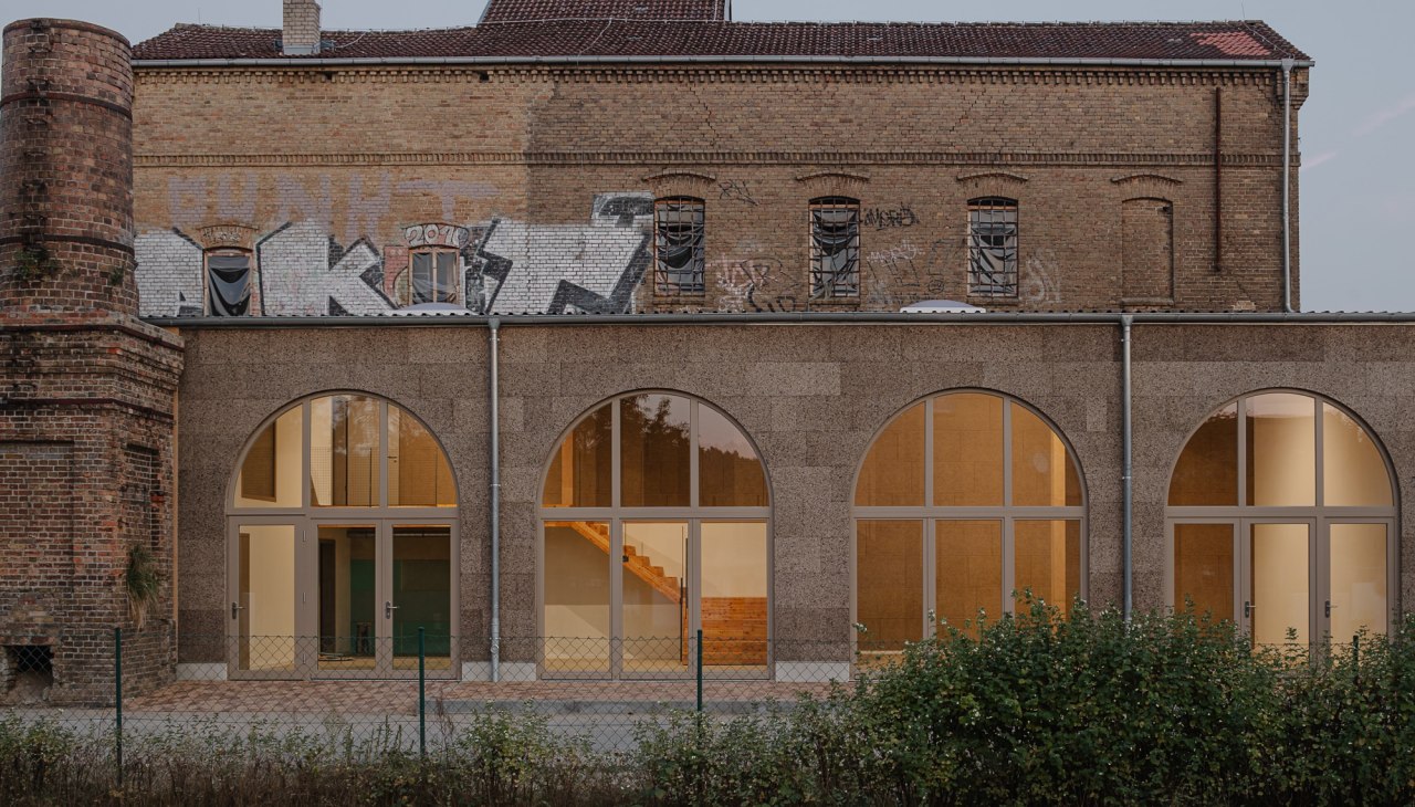 View of the brenn:werk hall, © Joshua Delissen View of the brenn:werk hall, © Joshua Delissen