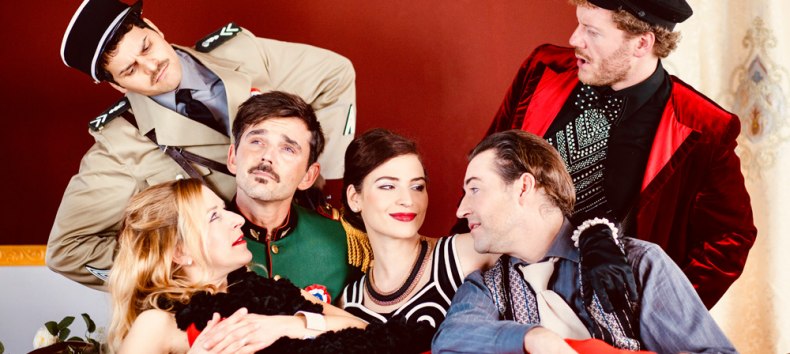 © Niki Kanari © Niki Kanari