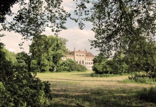 Broock Palace met Lenné Park, 2013 // © Christian Schmidt Broock Palace met Lenné Park, 2013 // © Christian Schmidt
