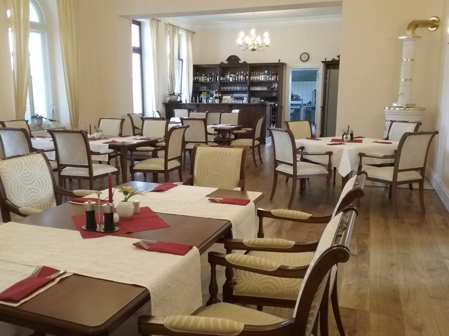 Restaurant in the manor house Alt Sührkow, © Milchhof Alt Sührkow Restaurant in the manor house Alt Sührkow, © Milchhof Alt Sührkow