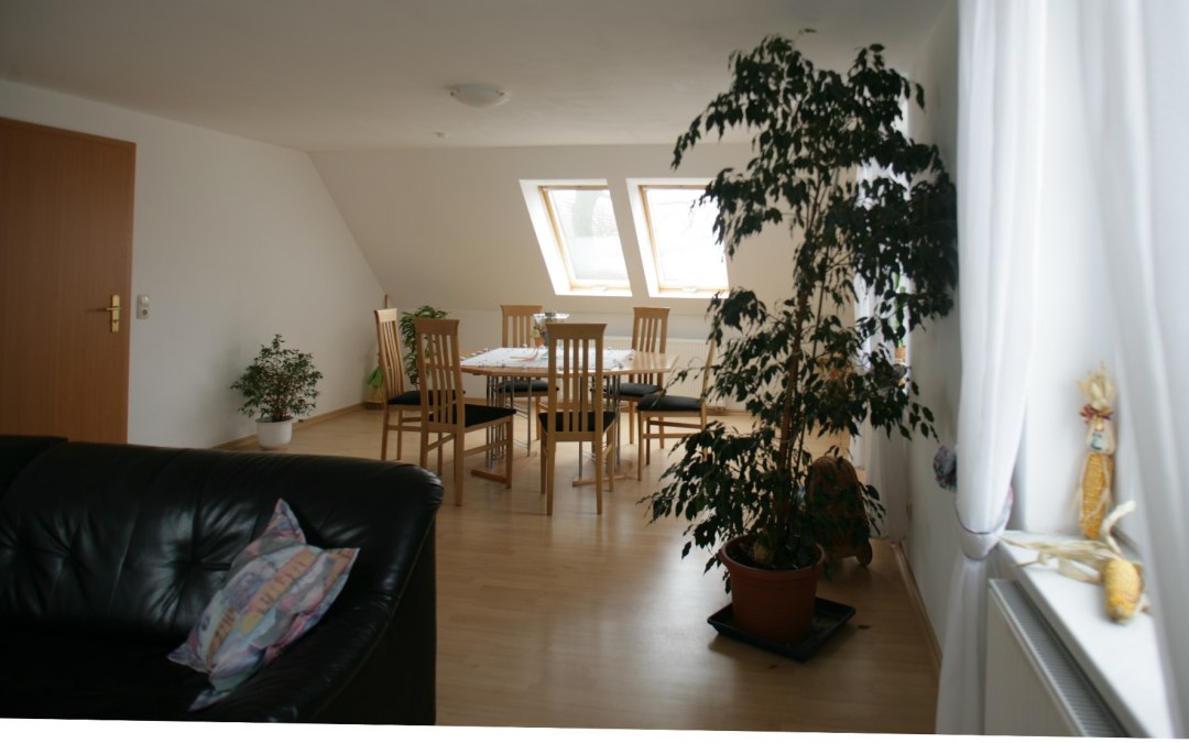 Zicht in de woonkamer van de grote vakantiewoning, © Fotodesign Köller