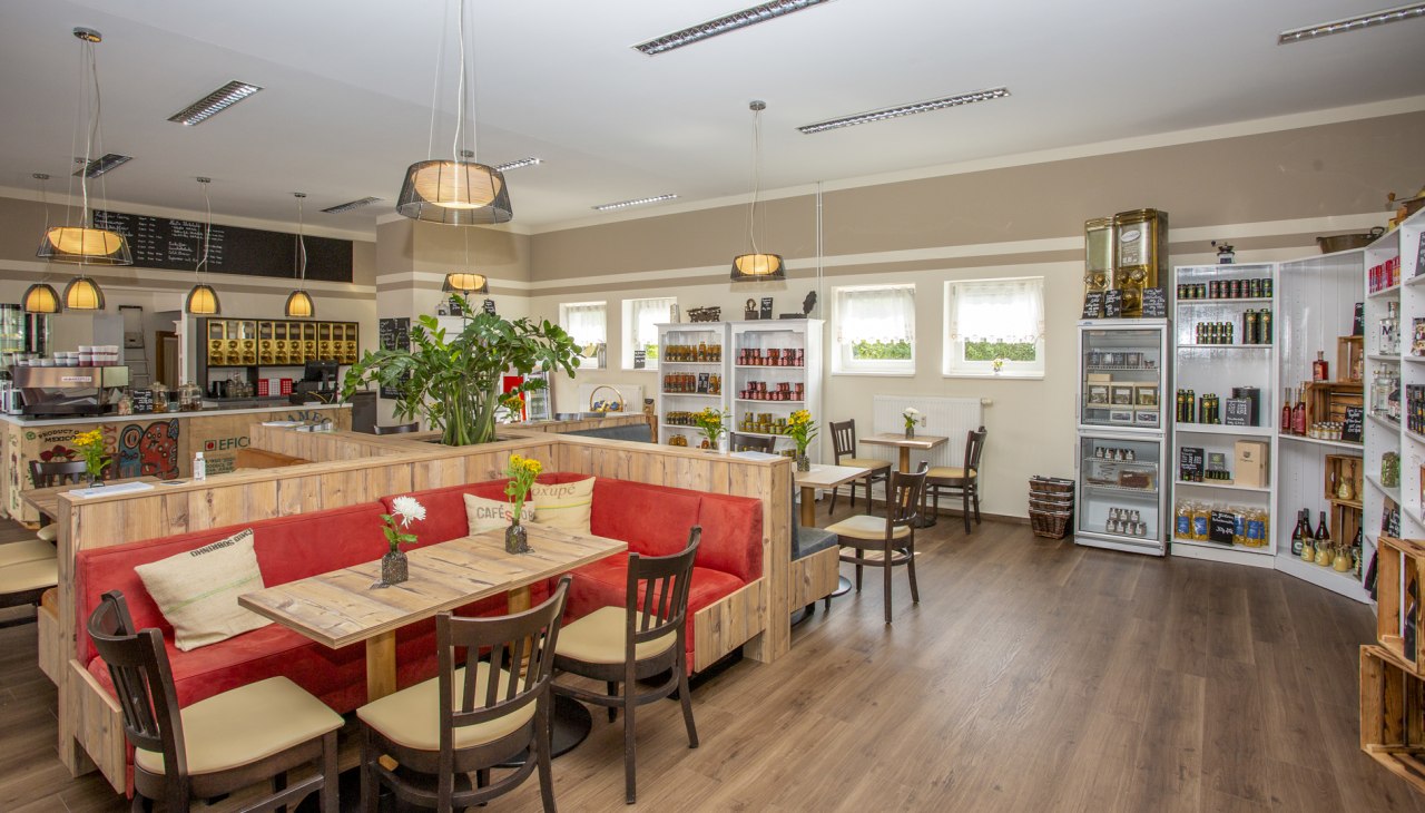 Palarnia Fleesensee na rynku w Land Fleesensee, &copy; SCHLOSS Fleesensee