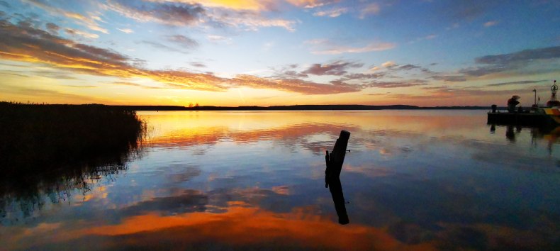 &copy; Sonnenuntergang Hafen.jpg