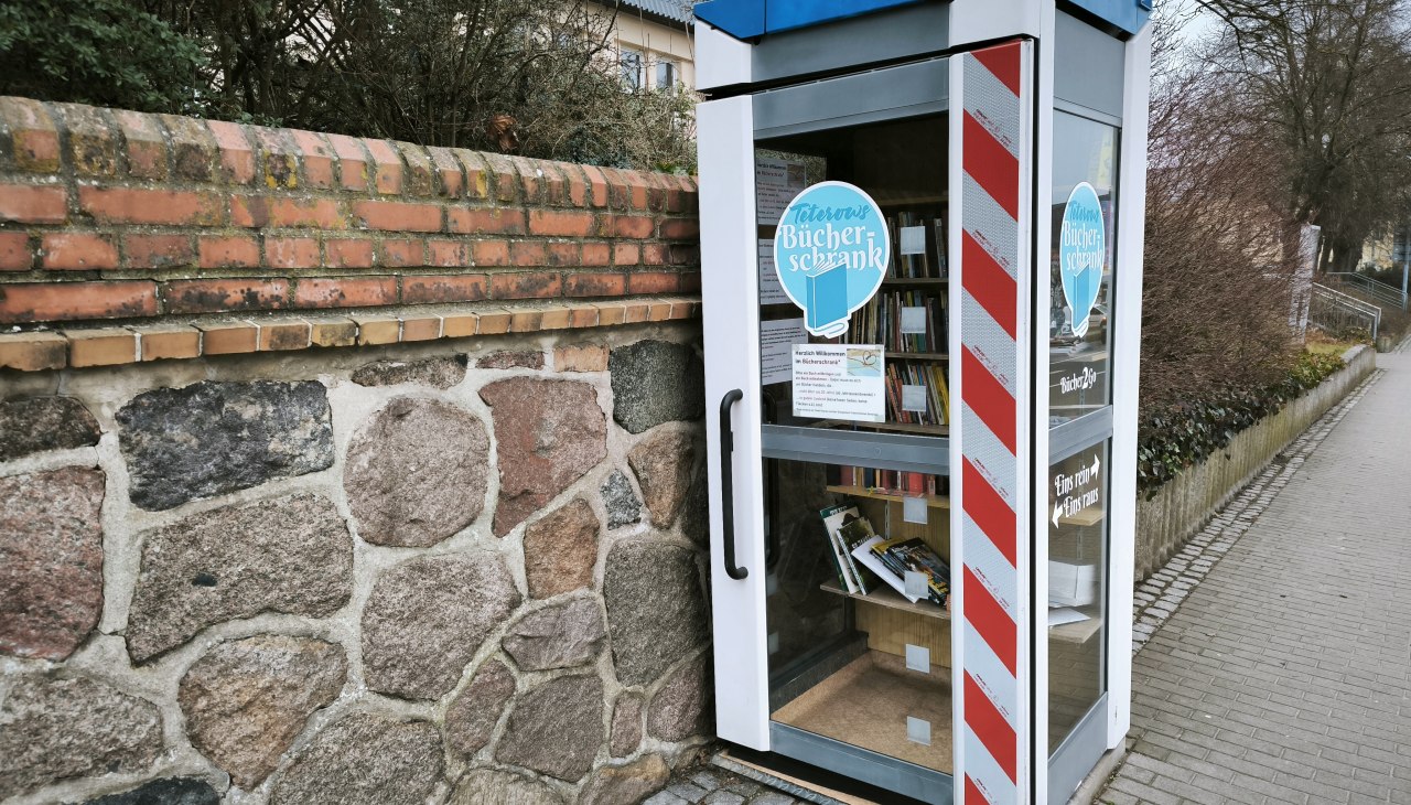 B&uuml;cherschrank qf, &copy; Jana Koch