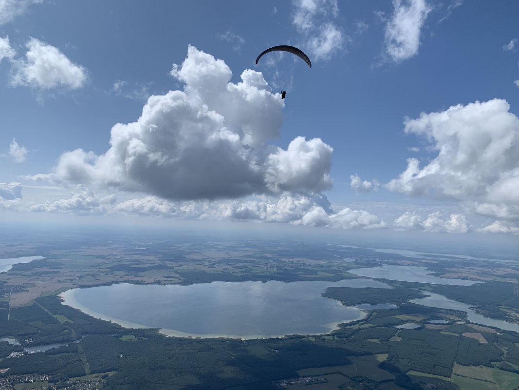 mueritzflug_1, © Norddeutsche Gleitschirmschule GmbH mueritzflug_1, © Norddeutsche Gleitschirmschule GmbH