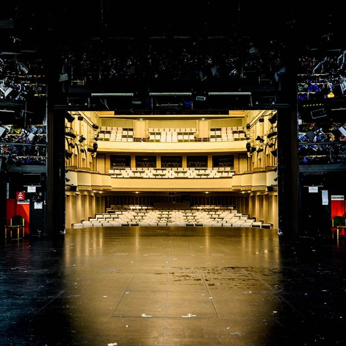 Een kijkje achter de schermen - theatertour, &copy; Peter van Heesen