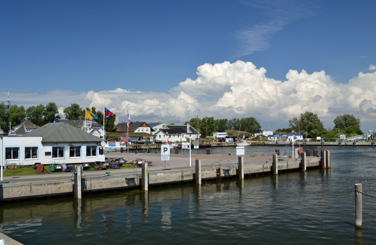 © Hiddenseer Hafen- und Kurbetrieb © Hiddenseer Hafen- und Kurbetrieb