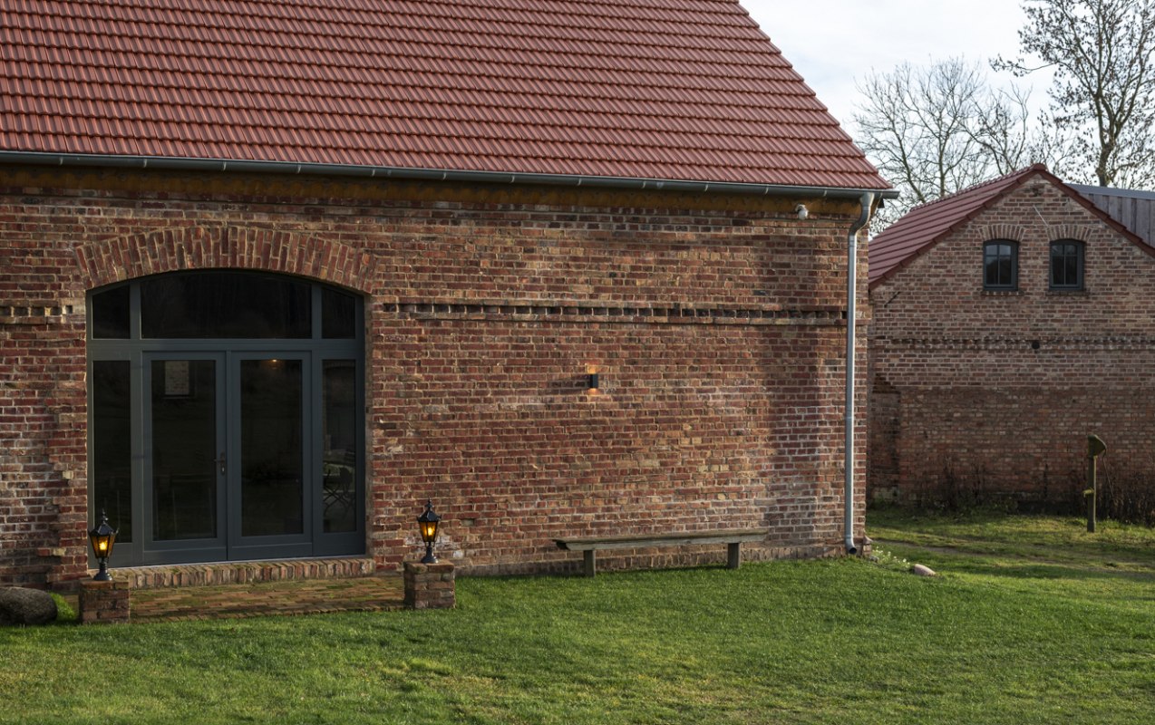 Event room. Cattle shed. Dovecote. Vacation cottage // &copy; K&uuml;sselhof