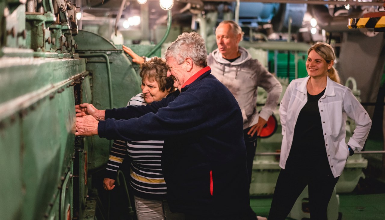 Oude technologie die je kunt aanraken in het traditionele schip, © Eric Groß