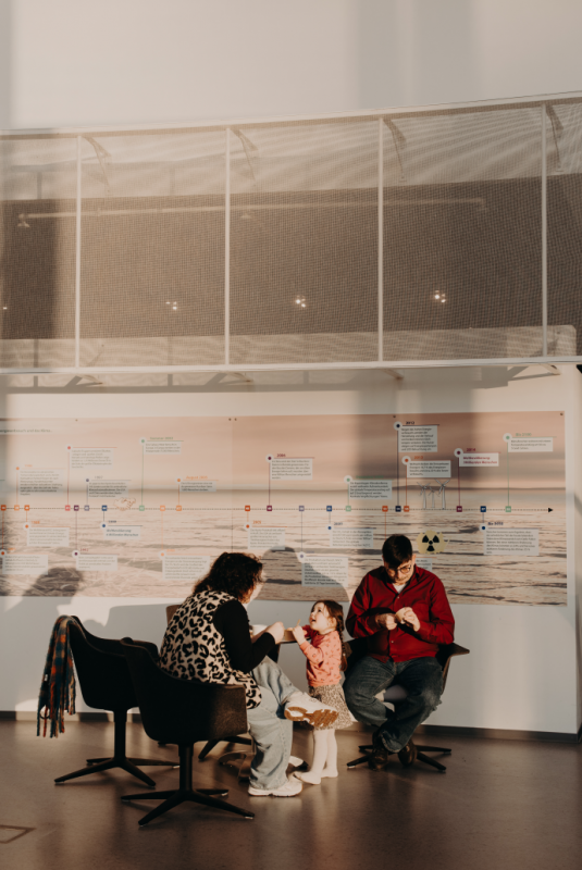 2025-05-26 09_47_37-TheresaLangeFotografie_LEEA_02182025_008.jpg - IrfanView (Zoom_ 698 x 1046), &copy; Theresa Lange