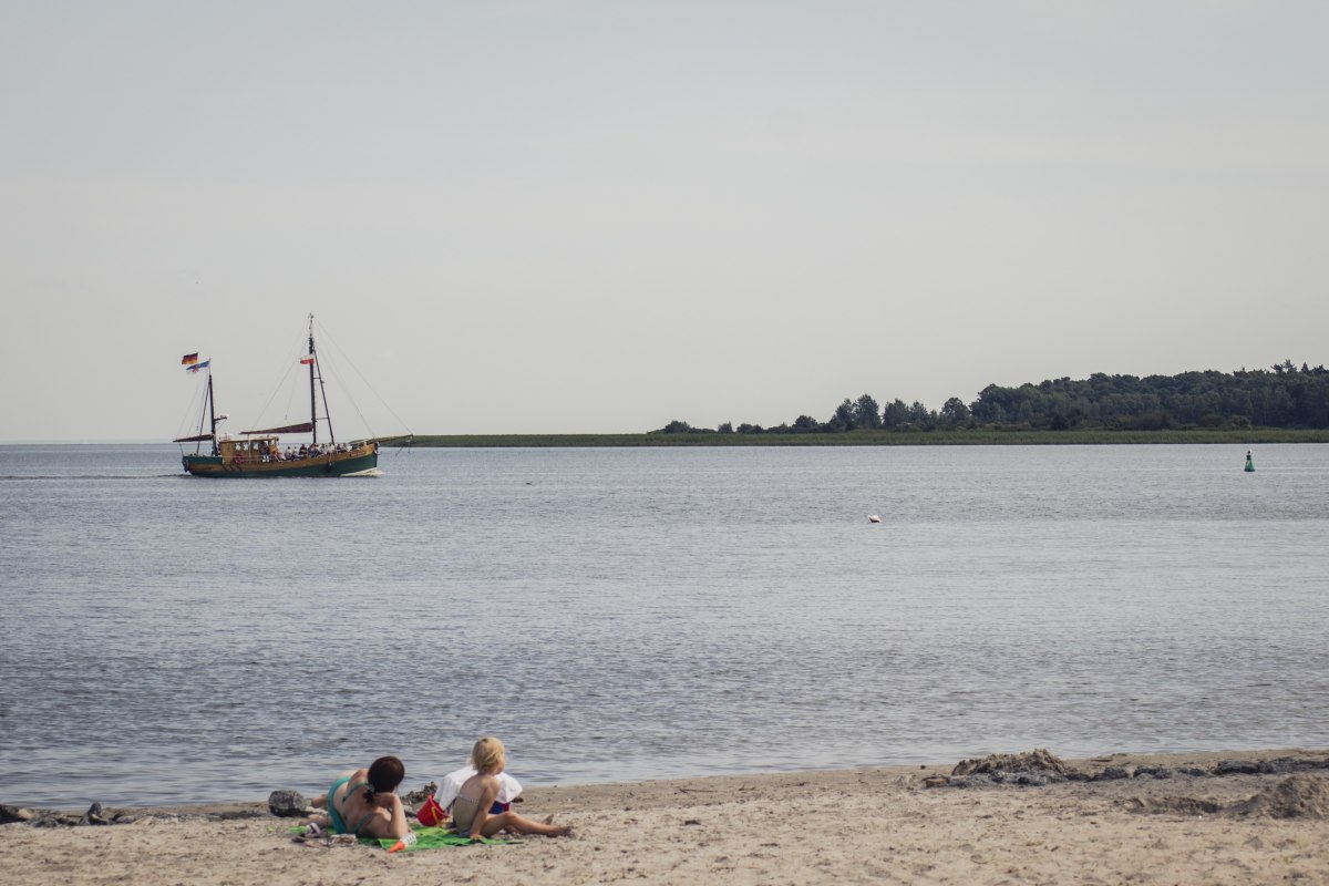 Altwarp strand met uitzicht op Usedom en Polen // © Philipp Schulz Altwarp strand met uitzicht op Usedom en Polen // © Philipp Schulz