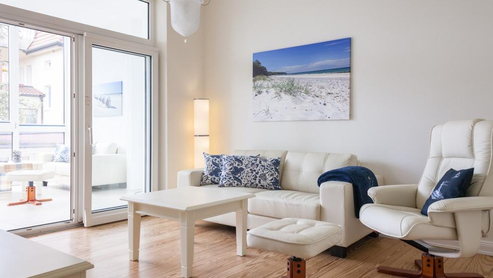 Living room // &copy; Thiess