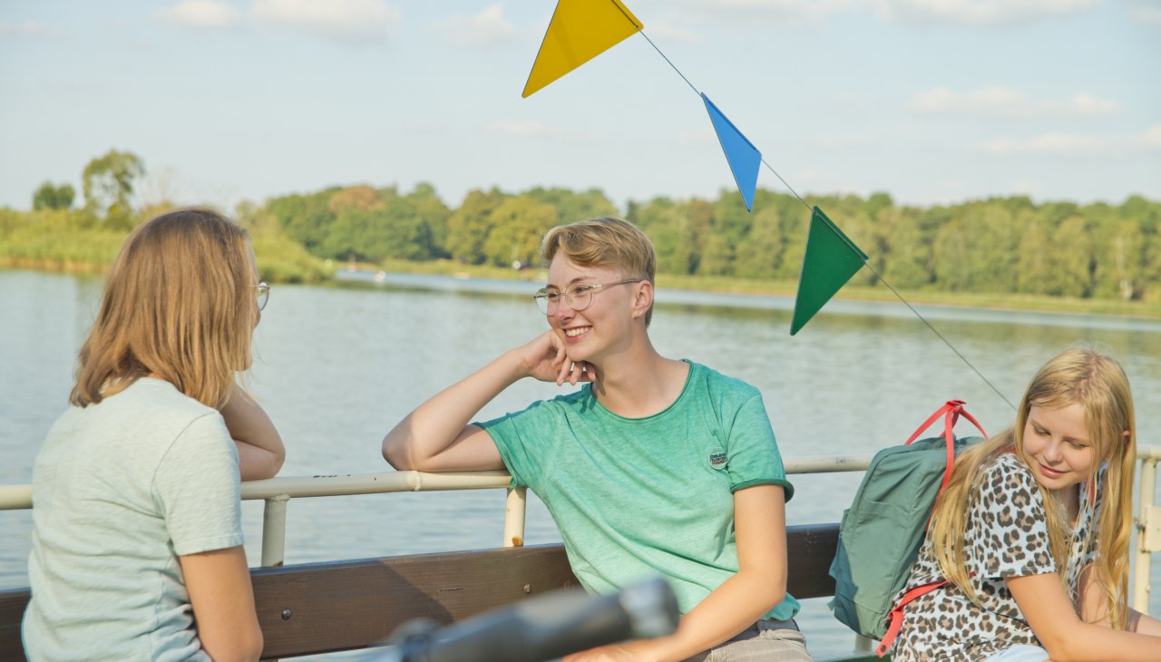Overtocht met de veerboot, © C.Drühl/Tourist-Info