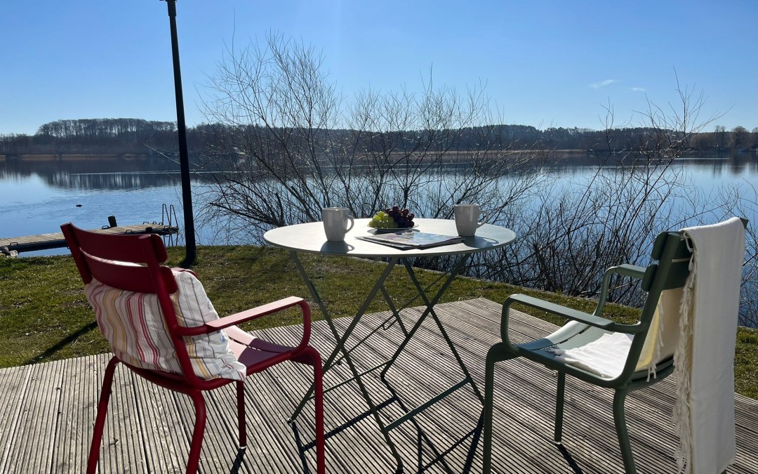 Breakfast by the water, © Landwind