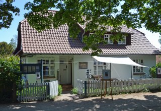 © Hiddenseer Hafen- und Kurbetrieb © Hiddenseer Hafen- und Kurbetrieb