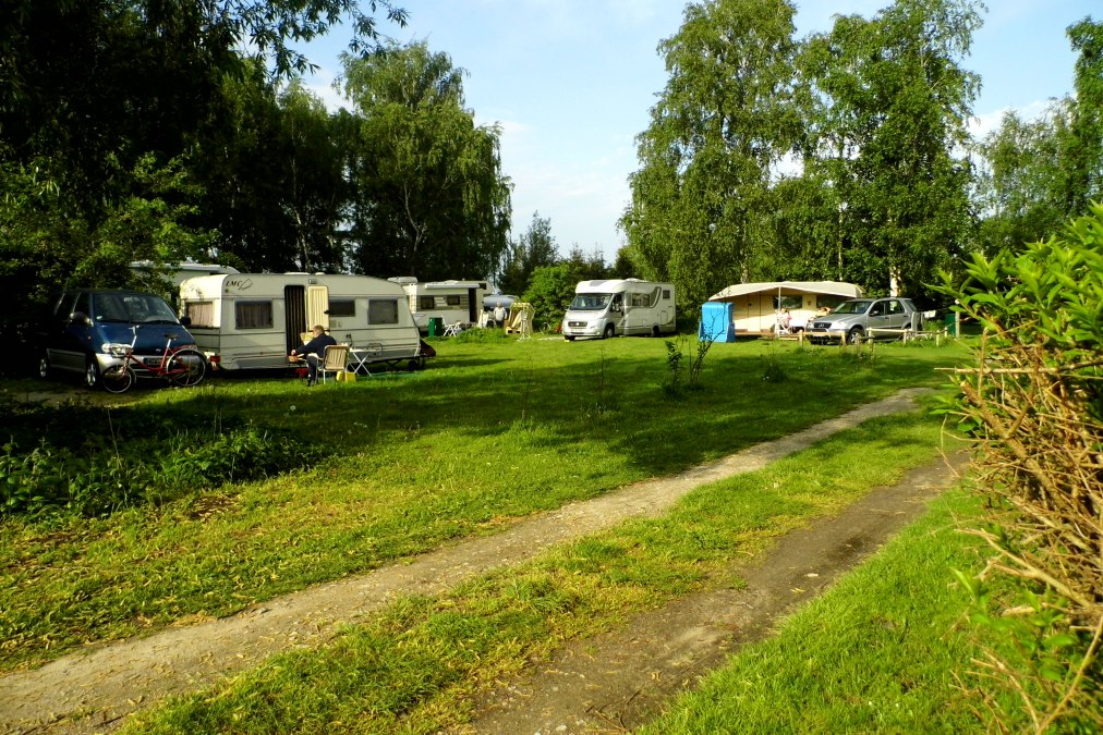 Of het nu zonnig of schaduwrijk is - bij ons vindt iedereen "zijn plek", © Naturcampingplatz Lassan