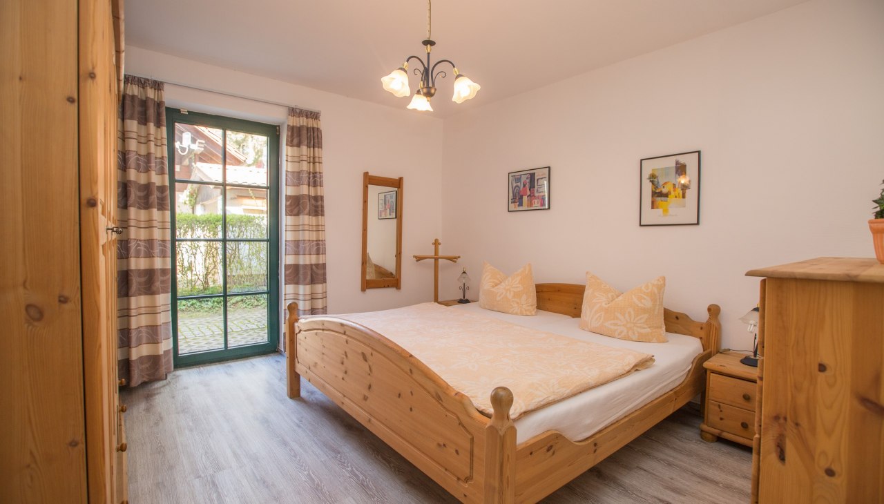 Bedroom in cottage Seeblick, &copy; Ferienkontor