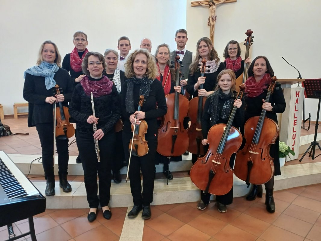 Streichorchester Teterow Foto ZVG, © ZVG Streichorchester Teterow Streichorchester Teterow Foto ZVG, © ZVG Streichorchester Teterow