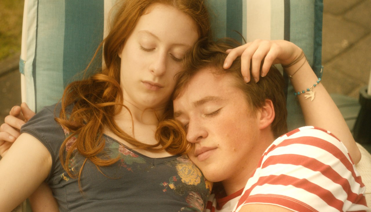 Zonnewende Anja (Roxane Duran) en Bene (Conrad Risch), © Filmverleih