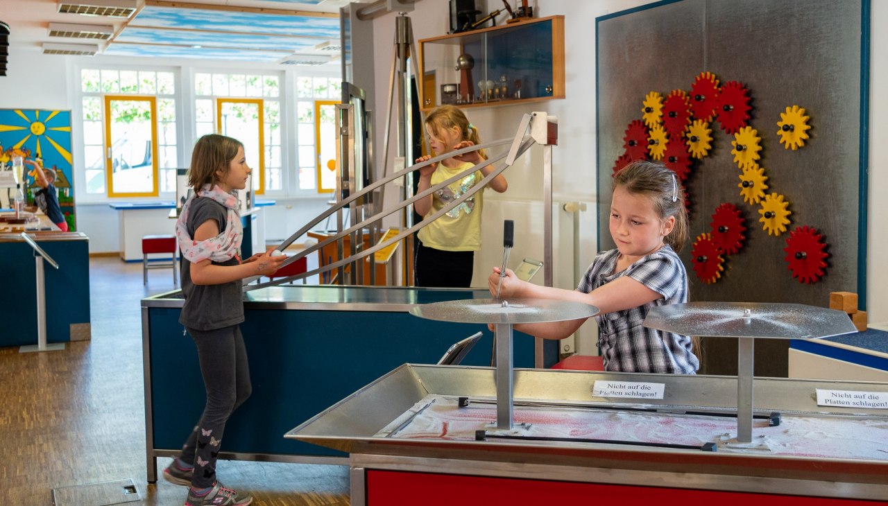 Eksperymentarium wewnątrz, &copy; Maik G&auml;rtner