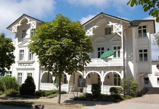 Apartment house Villa Jagdschloss // © Pflug Julian Apartment house Villa Jagdschloss // © Pflug Julian