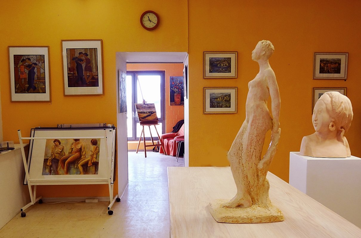 Galerij en studio liggen naast elkaar, © Christine Radecke Galerij en studio liggen naast elkaar, © Christine Radecke