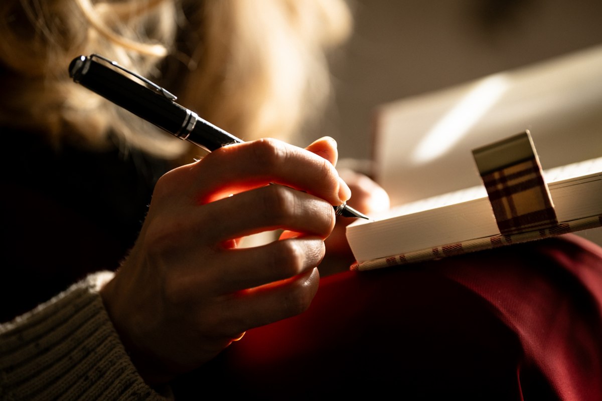 Promotiefoto van het theater Vorpommern voor de mono-opera "Het dagboek van Anne Frank" van Grigori Frid, &copy; Theater Vorpommern&copy;Peter van Heesen