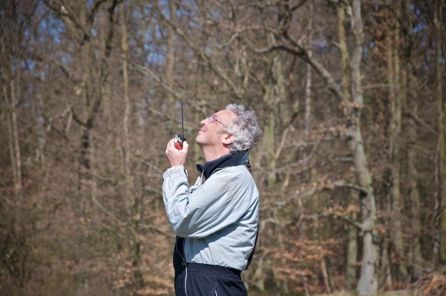 Instruktor lotu przez radio // © Norddeutsche Gleitschirmschule GmbH Instruktor lotu przez radio // © Norddeutsche Gleitschirmschule GmbH