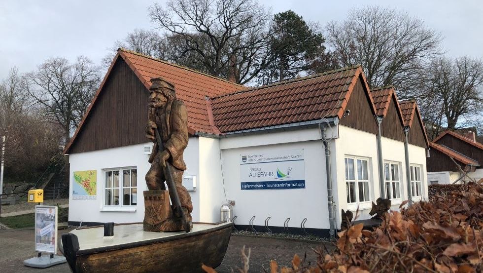 Witamy w Centrum Informacji Turystycznej w Altef&auml;hr // &copy; Eigenbetrieb Hafen- und Tourismuswirtschaft Altef&auml;hr