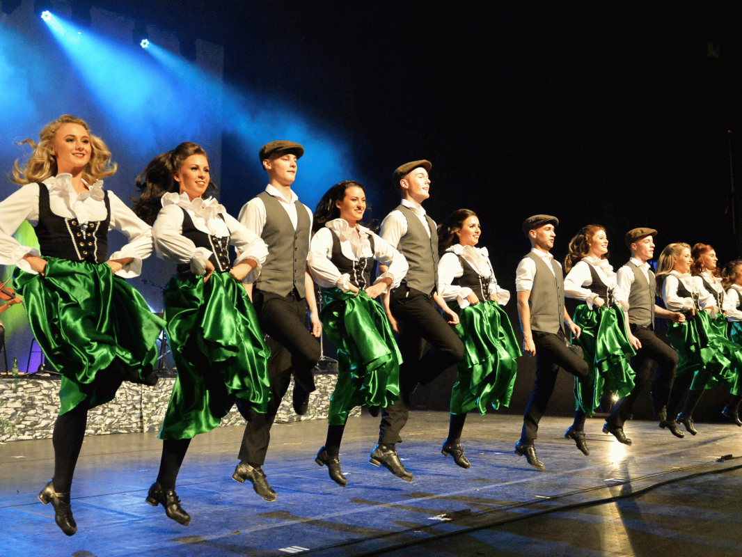 Danceperados of Ireland - an authentic show featuring Irish music, song, and dance // &copy; Gregor Eisenhuth