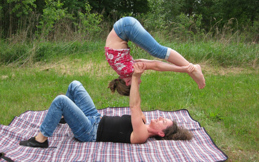 AcroYoga voor gezinnen, © Sabine Winkler