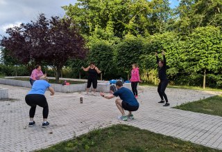 © Full_Body_Workout_2_bearb.jpg © Full_Body_Workout_2_bearb.jpg