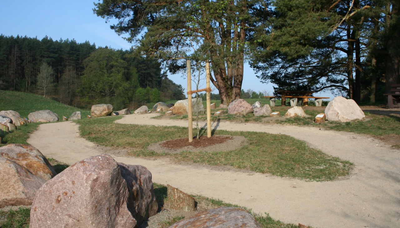 Ogród głazów narzutowych, © TI Krakow am See