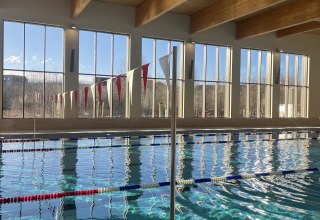 Kryty basen sportowy // © Gemeinnütziges Sportschwimmbad Betriebs gGmbH Kryty basen sportowy // © Gemeinnütziges Sportschwimmbad Betriebs gGmbH
