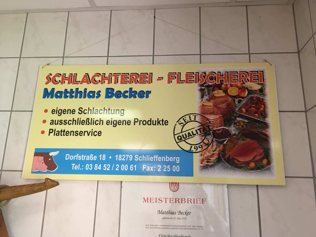 Rzeźnia, sklep mięsny i serwis półmisków // © MPL Rzeźnia, sklep mięsny i serwis półmisków // © MPL
