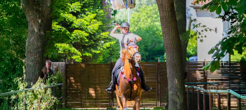 © Arndt Gläser (KI erweitert) © Arndt Gläser (KI erweitert)