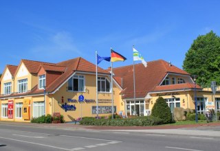 Radfahren auf dem Küstenradweg in Graal-Müritz // © TuK GmbH Graal-Müritz Radfahren auf dem Küstenradweg in Graal-Müritz // © TuK GmbH Graal-Müritz