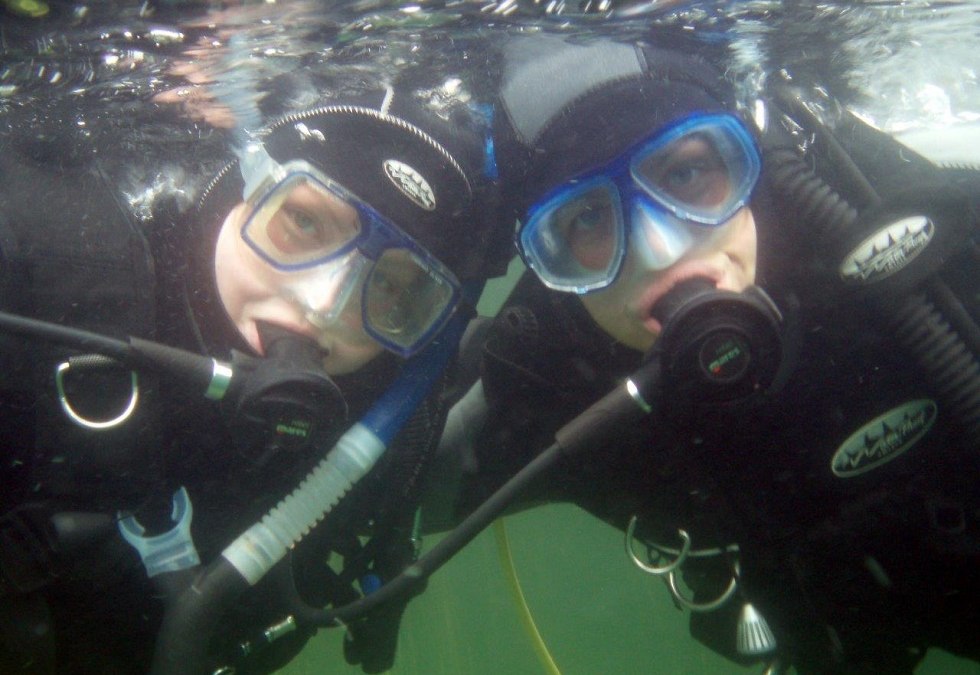 A hello from the underwater world, © Tauchcenter Feldberg