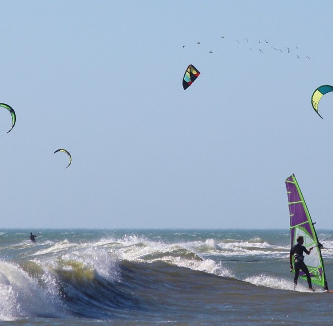 Kitesurfen und Windsurfen, Ostsee, Usedom // © Schöne Freizeit Kitesurfen und Windsurfen, Ostsee, Usedom // © Schöne Freizeit