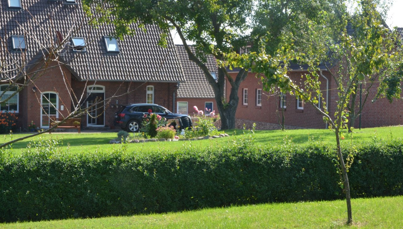 Garden view with both houses, © Falkenberg
