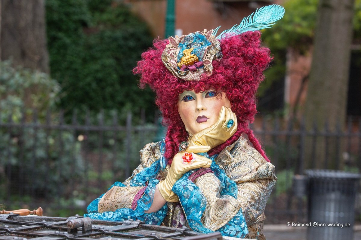 &copy; Reimond Weding