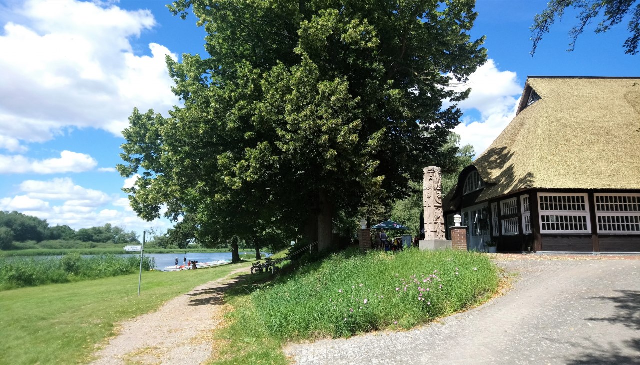 Hotel Wendenkrug with view to the water, © Jana Koch
