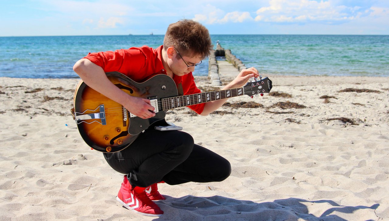 Lukas Natschinski na plaży w Ahrenshoop, © Felix Natschinski Lukas Natschinski na plaży w Ahrenshoop, © Felix Natschinski