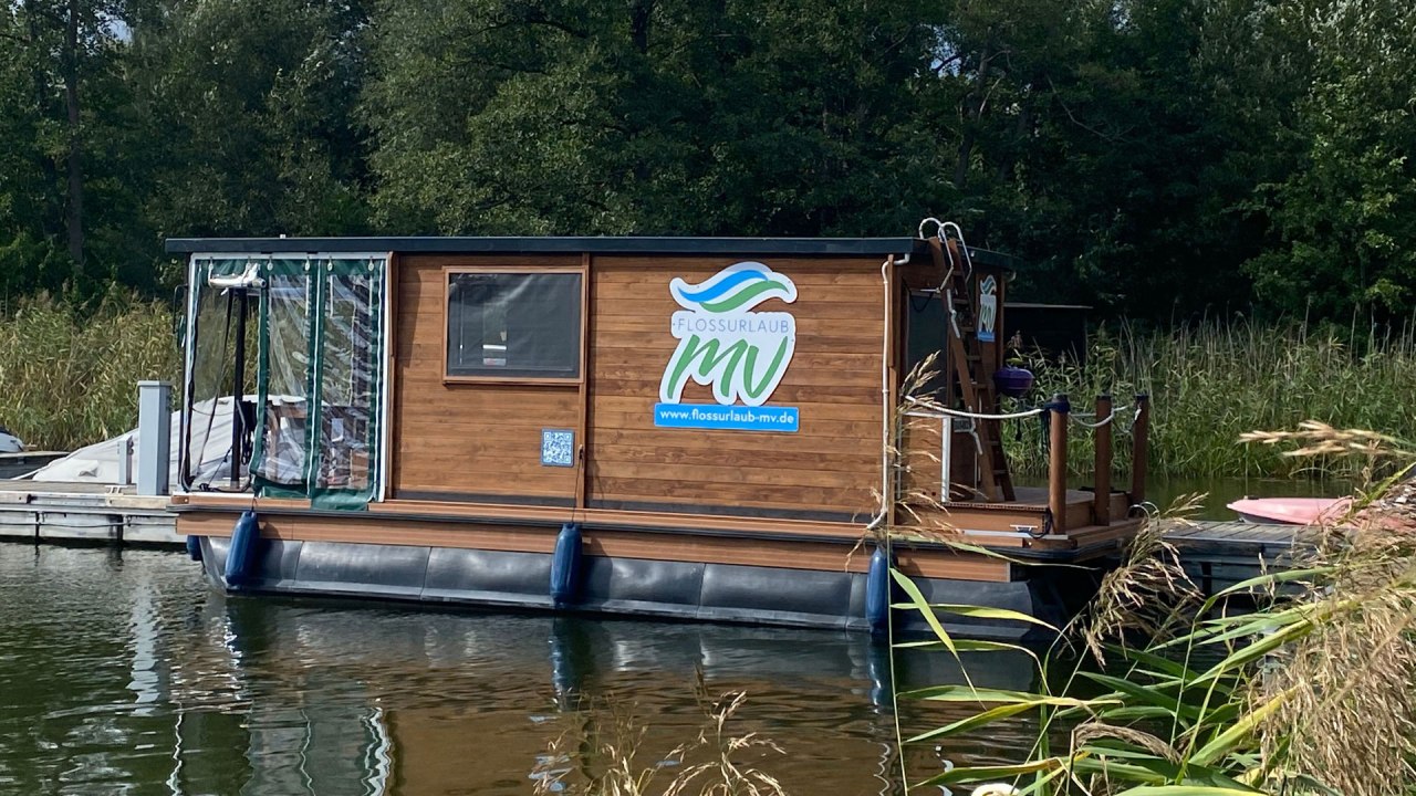 Tratwa niezależna od pogody, &copy; Flossurlaub MV