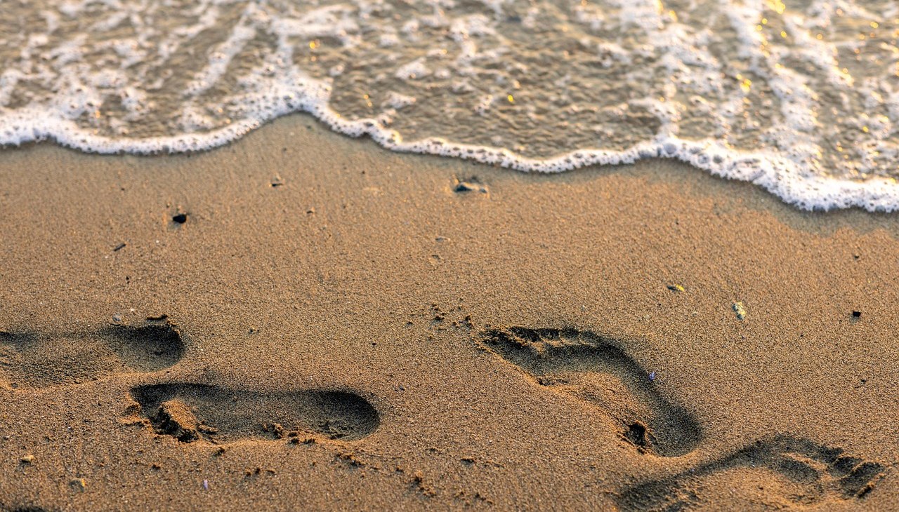 footprints-8446394_1280, © Bild von Nathan Osman auf Pixabay footprints-8446394_1280, © Bild von Nathan Osman auf Pixabay