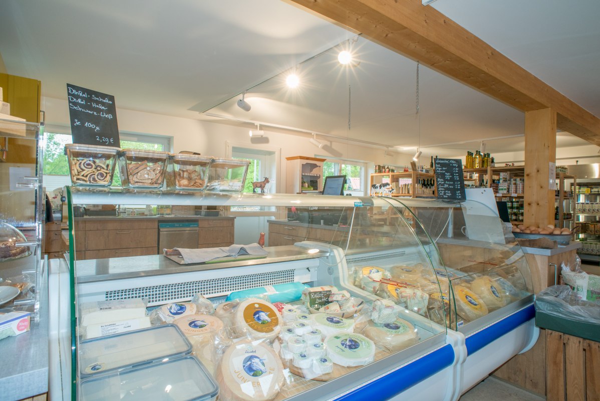Our cheese counter // © AndreasRiedel.com Our cheese counter // © AndreasRiedel.com