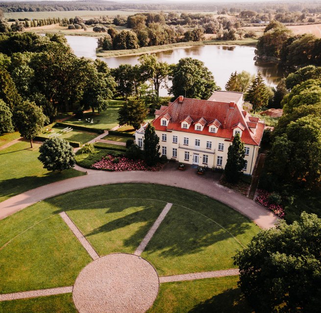 Gremmelin manor house from above // &copy; Gutshaus Gremmelin
