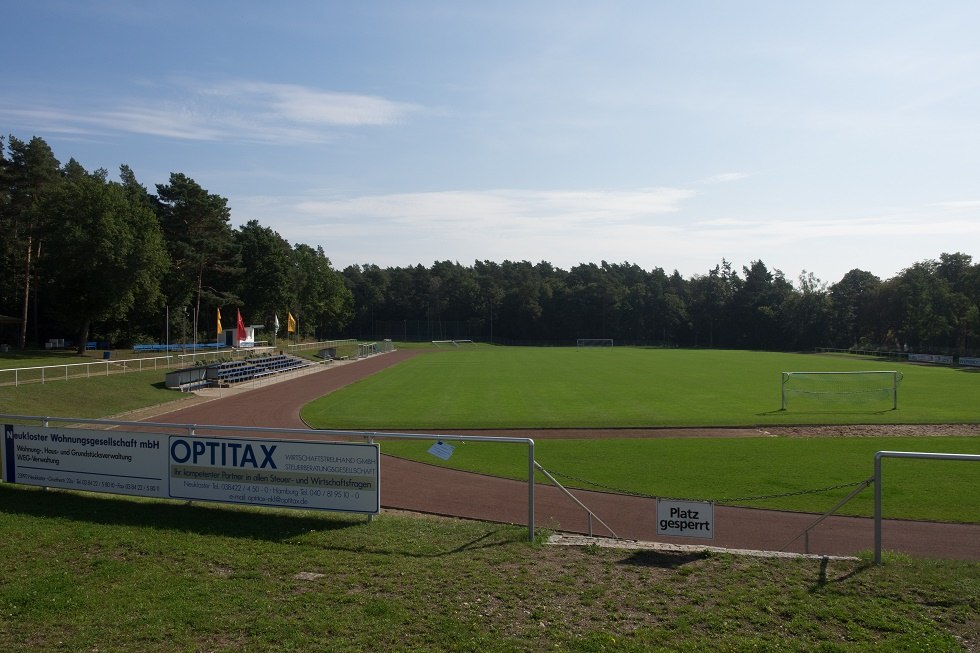 Het sportterrein van VfL Neukloster. // © Frank Burger Het sportterrein van VfL Neukloster. // © Frank Burger